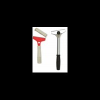 Raspador Suelo-Ventana 10 Cms. Mango Metalico 25 C